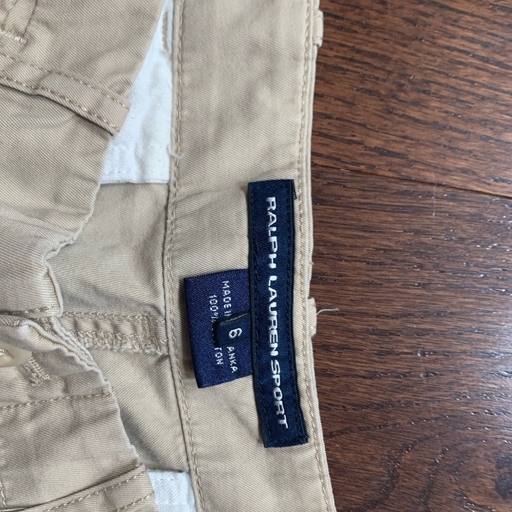 Shorts. - Picture 3 of 3